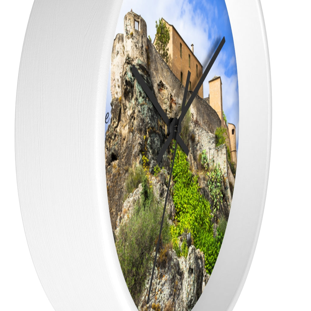 horloge murale Corte Corsica - Ochju Ochju Printify Home Decor horloge murale Corte Corsica