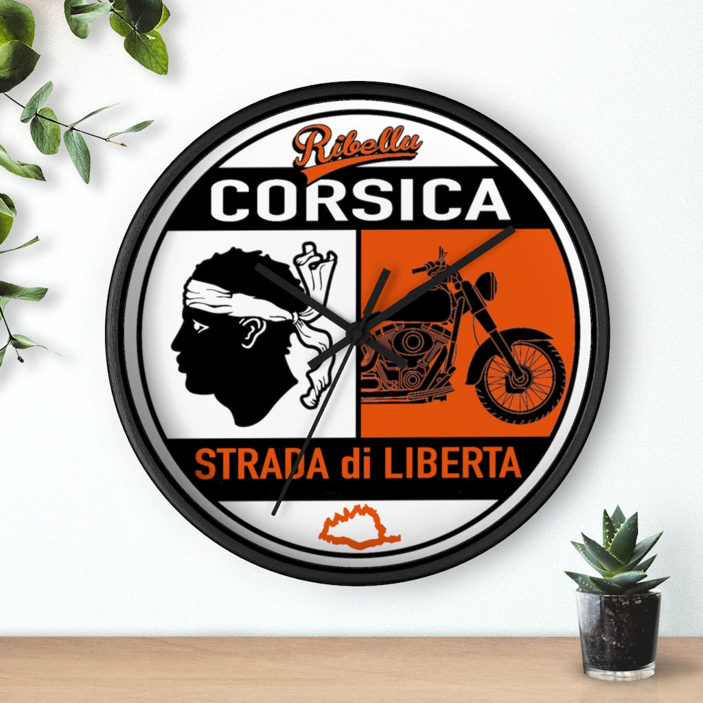 horloge murale Strada Di Libertà - Ochju Ochju Printify Home Decor horloge murale Strada Di Libertà