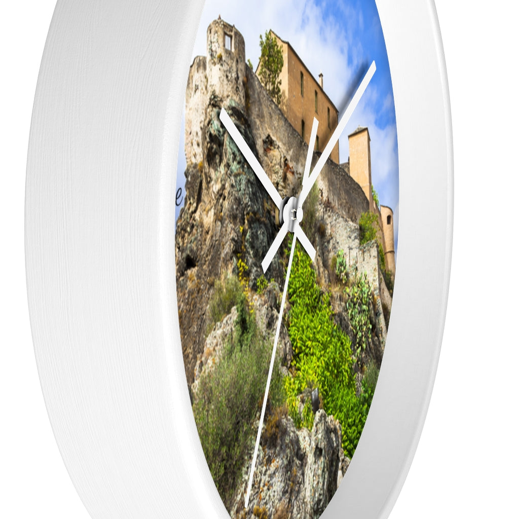 horloge murale Corte Corsica - Ochju Ochju Printify Home Decor horloge murale Corte Corsica