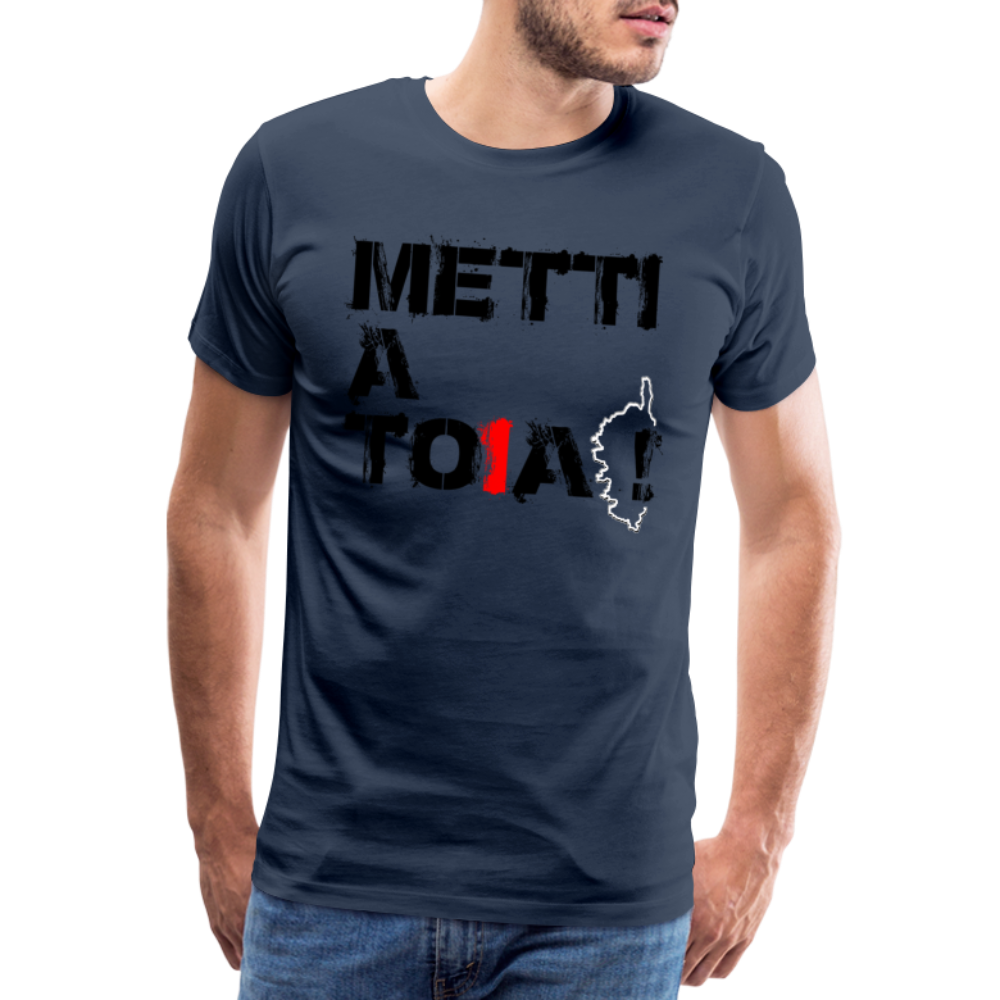 T-shirt Premium Homme Metti A Toia ! - Ochju Ochju bleu marine / S SPOD T-shirt Premium Homme T-shirt Premium Homme Metti A Toia !