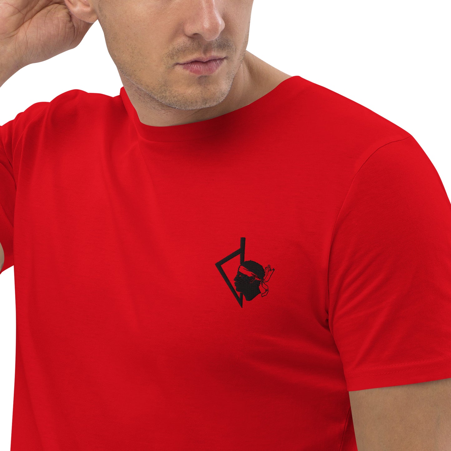 T-shirt unisexe en coton bio Corse Stylisée & Tête de Maure - Ochju Ochju Rouge / S Ochju T-shirt unisexe en coton bio Corse Stylisée & Tête de Maure